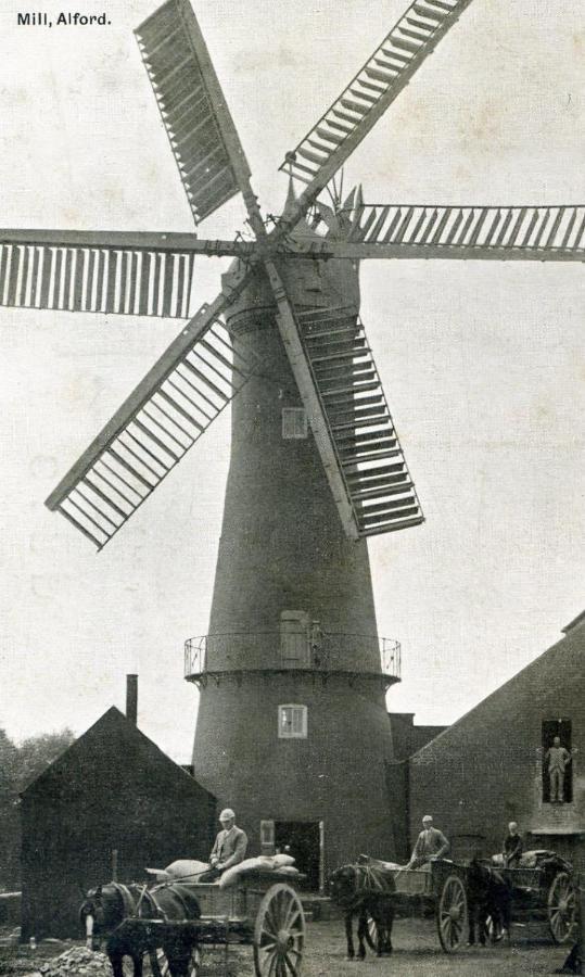 The Windmill Hotel Alford  Bagian luar foto