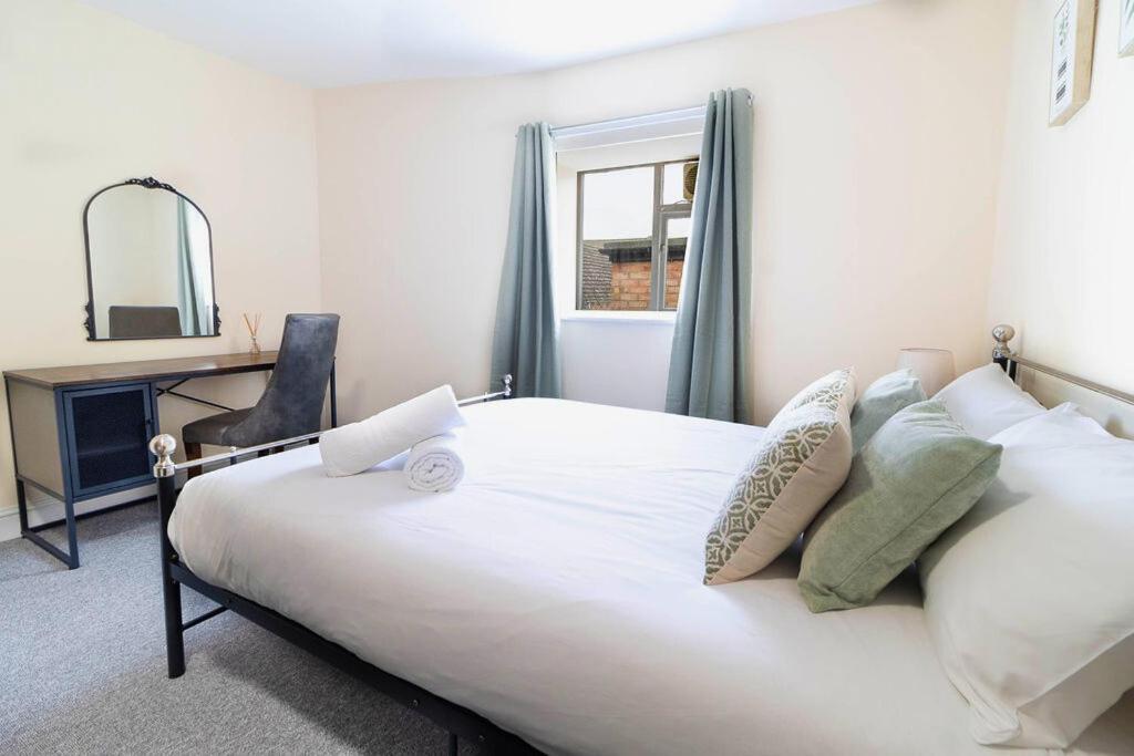 The Windmill Hotel Alford  Bagian luar foto