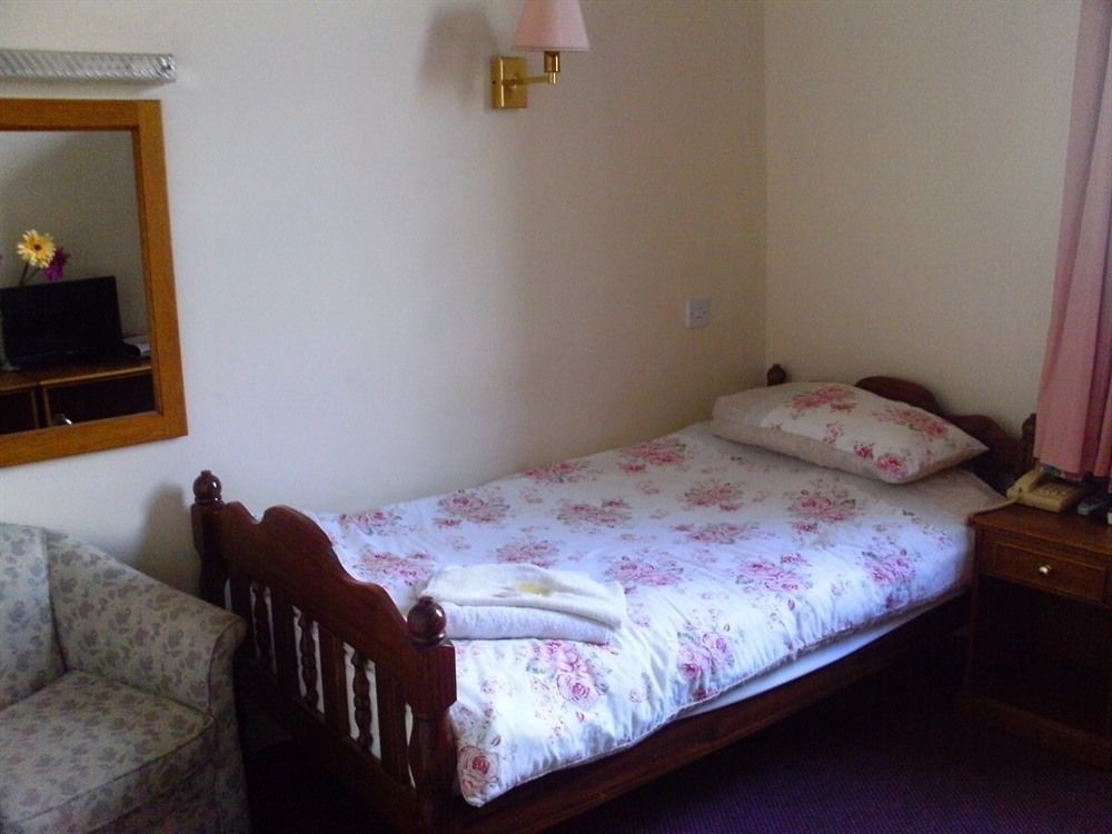 The Windmill Hotel Alford  Bagian luar foto